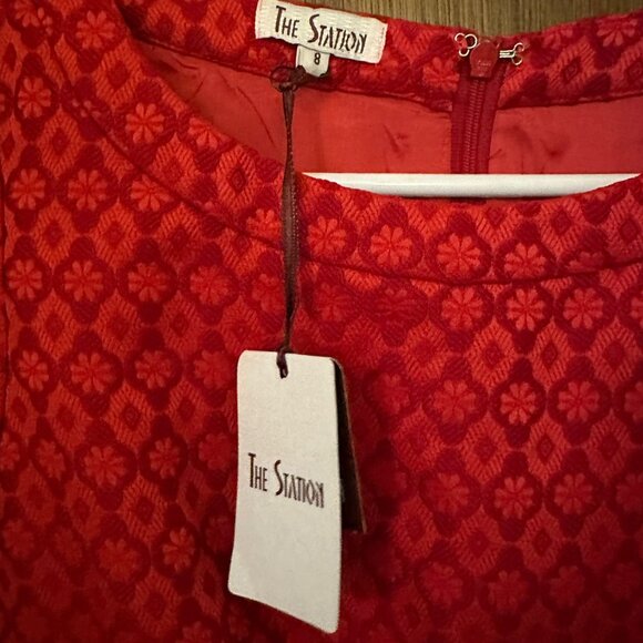 Floral Patterned Poppy Embroidery like Dress - Picture 2 of 3